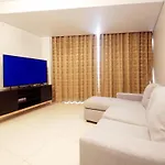 Luxury 2Br Paramount Apt Balcony With Pool And Gym