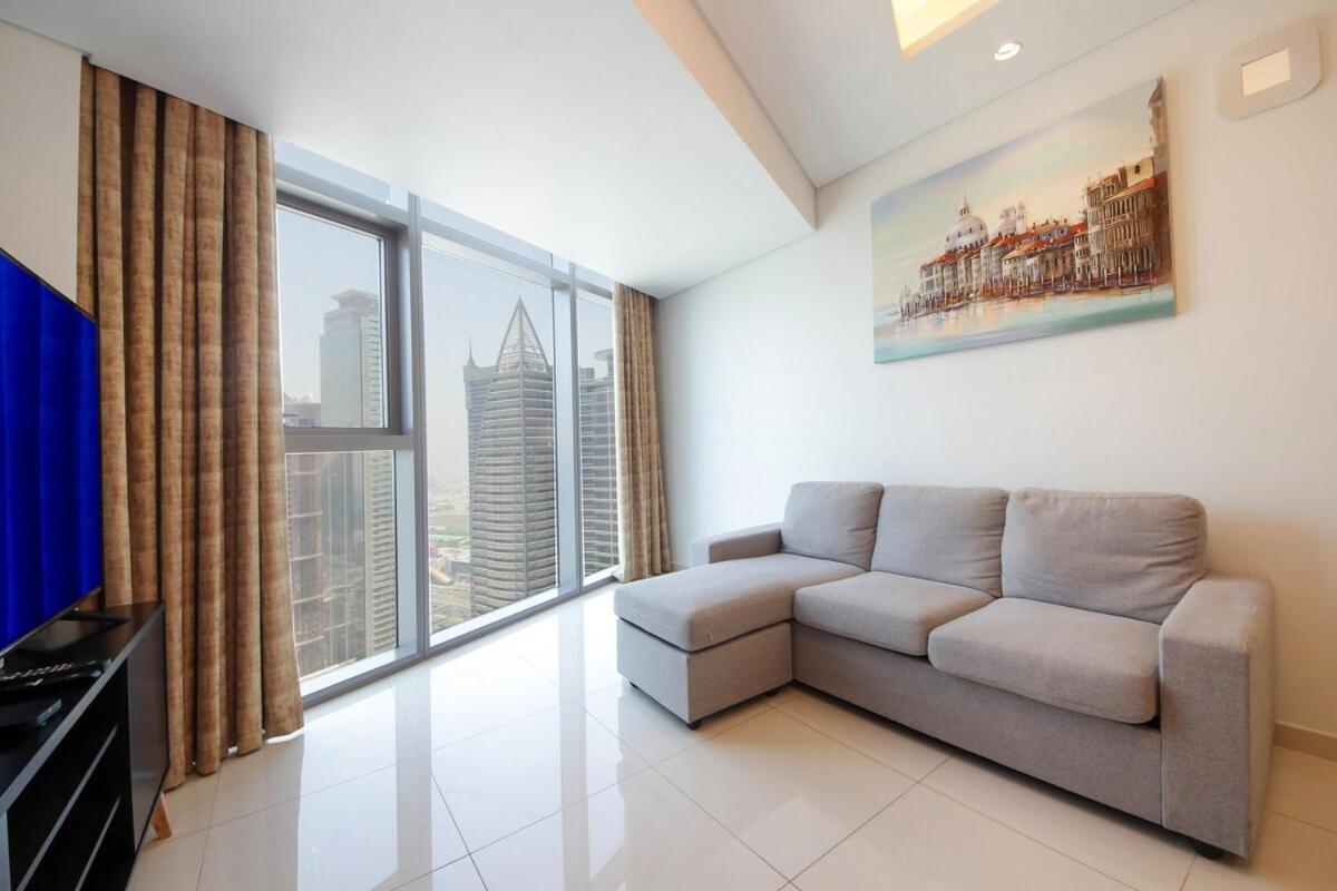 Apartment Luxury 2br Paramount Balcony With Pool And Gym Dubai