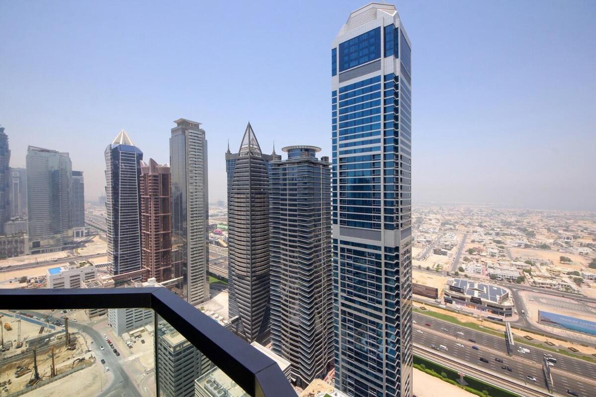Luxury 2br Paramount Balcony With Pool And Gym Apartment *